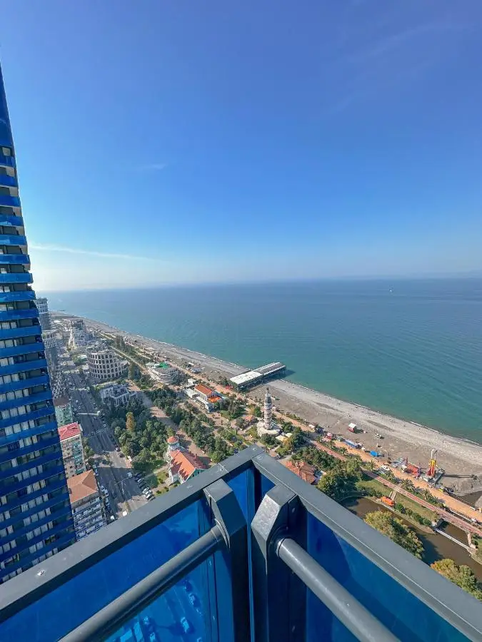 Luxury View Hotel