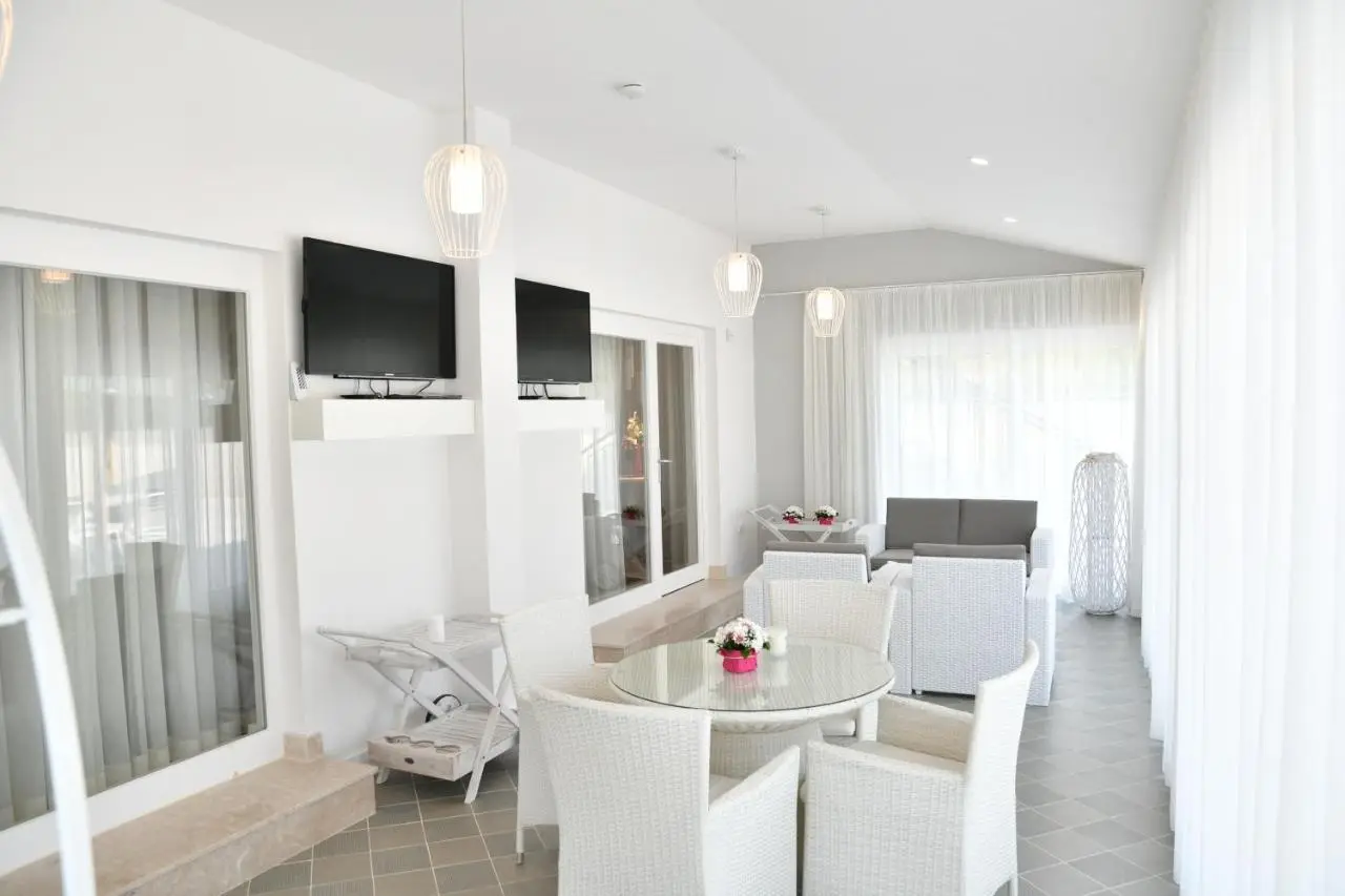 Villa Magic Sa