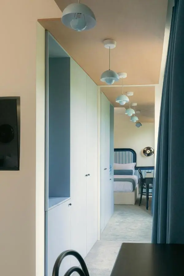 Proza Hotel & Restaurant