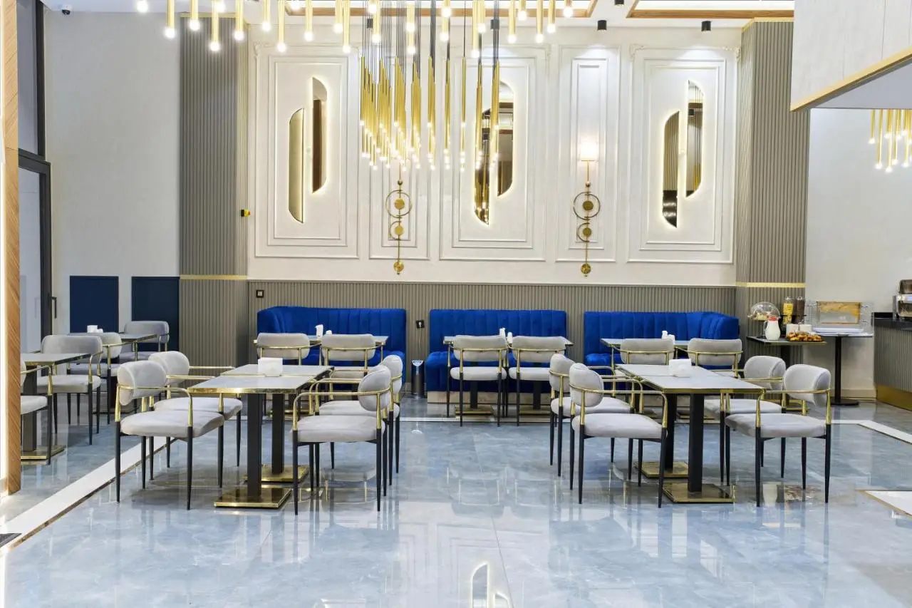 Elysia Hotel