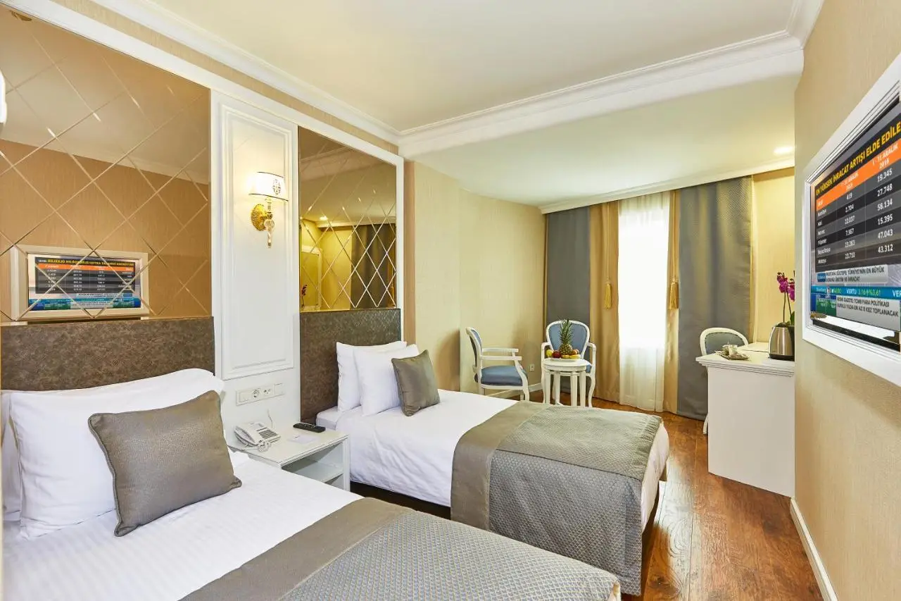 Seres Hotel Old City