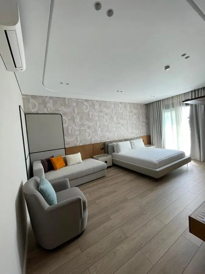 Residence Saranda International