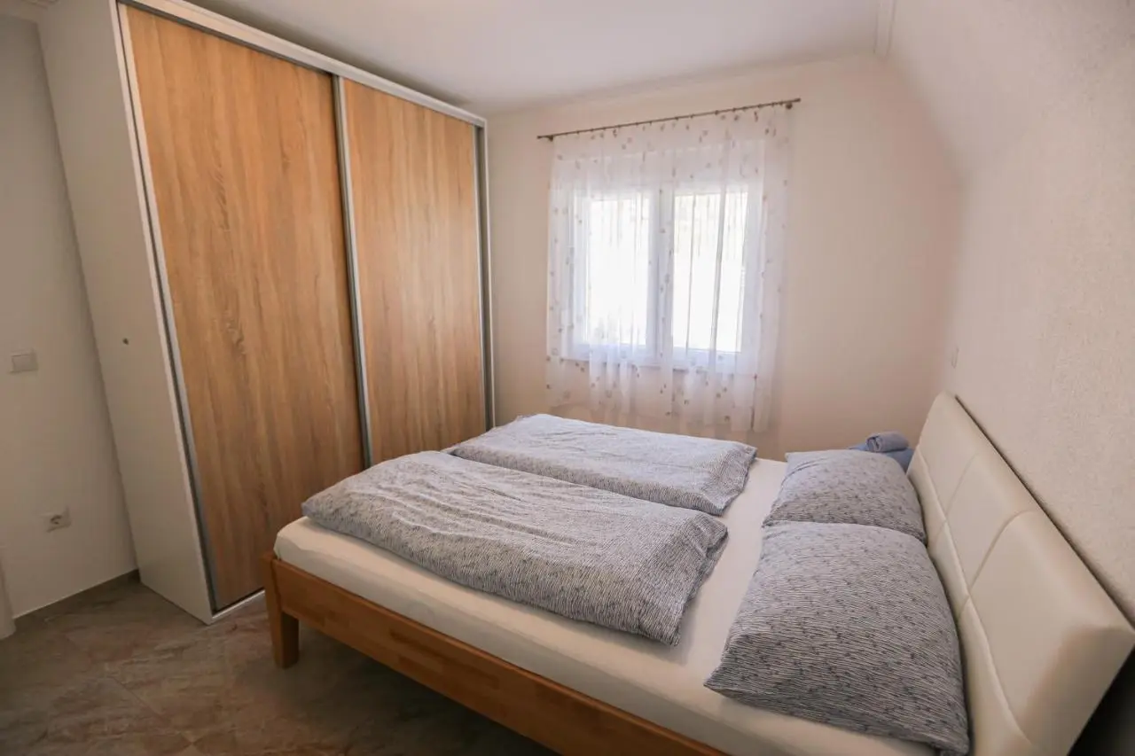Apartment Baki