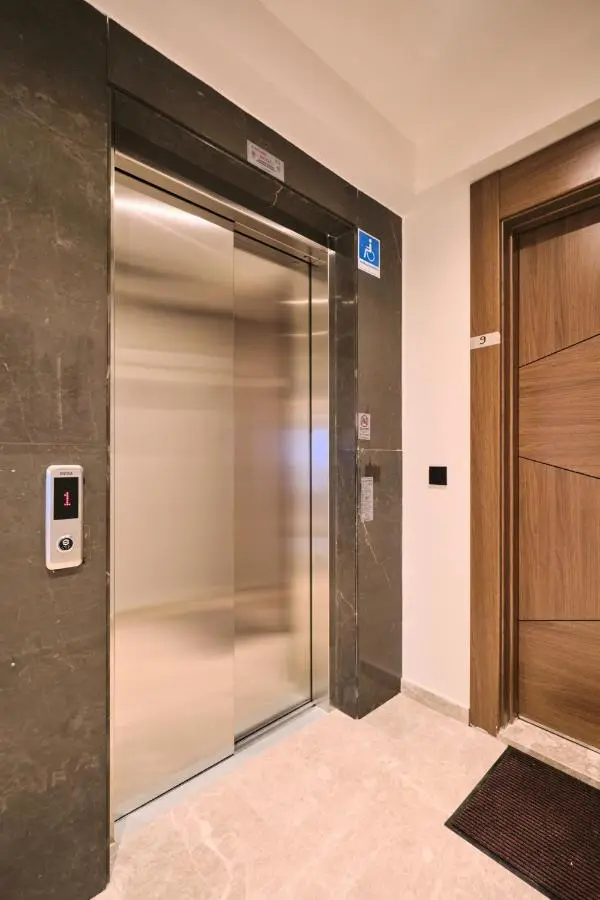 BSY's Stylish 1BR,2BR ,3BR Apartments in Brand New Building