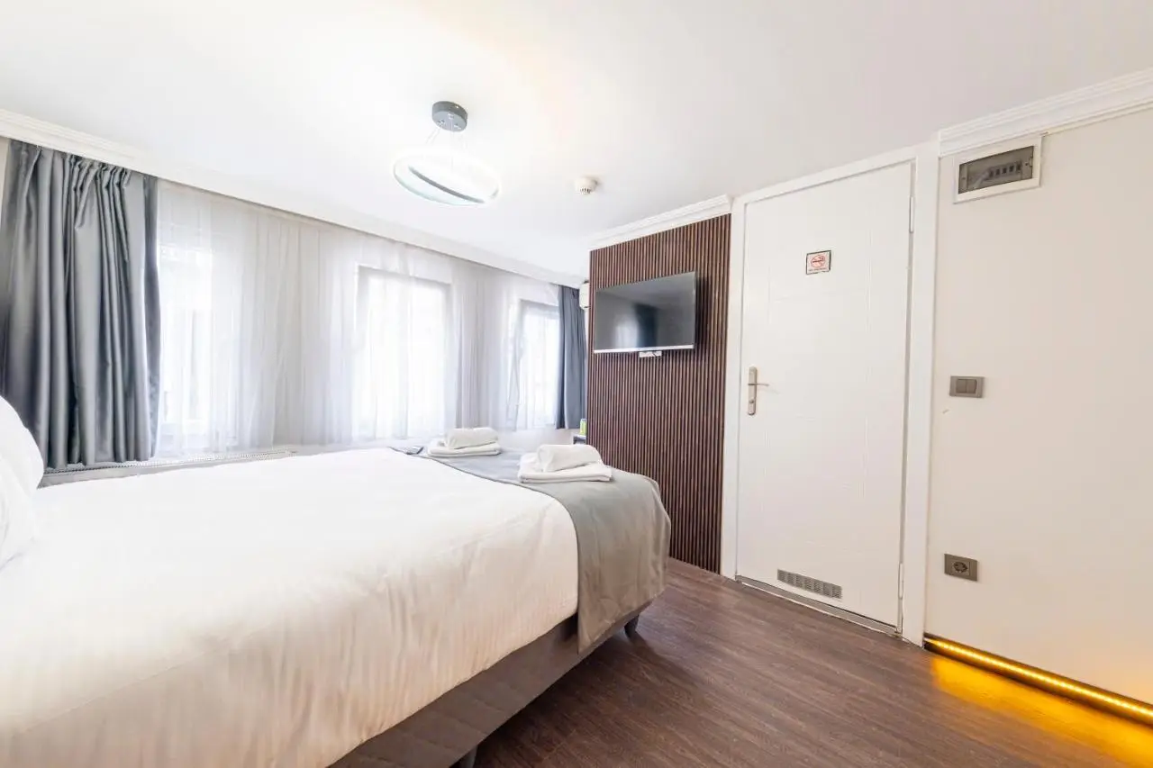 Nine Rooms by taksim