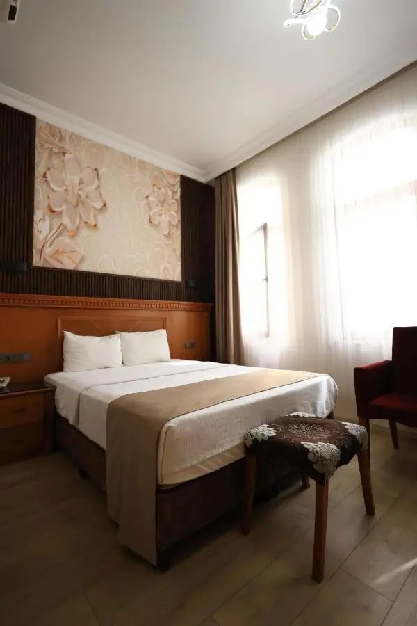 New House Hotel
