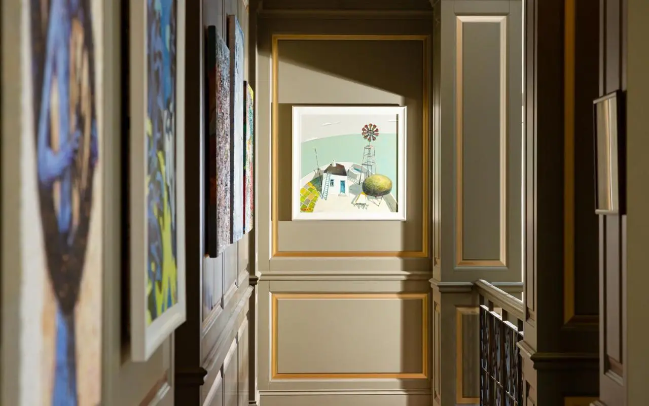 ART Gallery Hotel