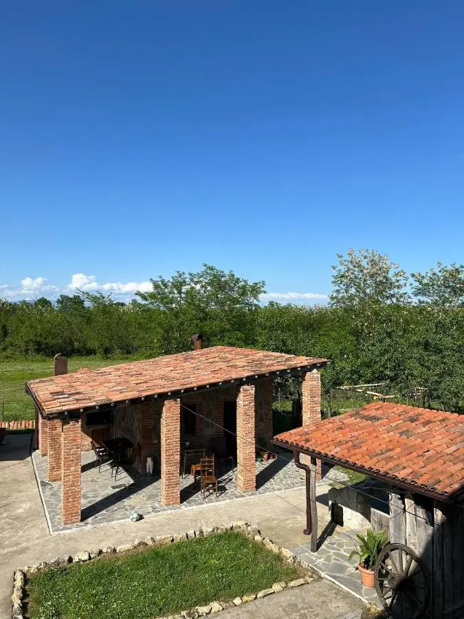 Villa Obcha - Whispering Vines Guesthouse