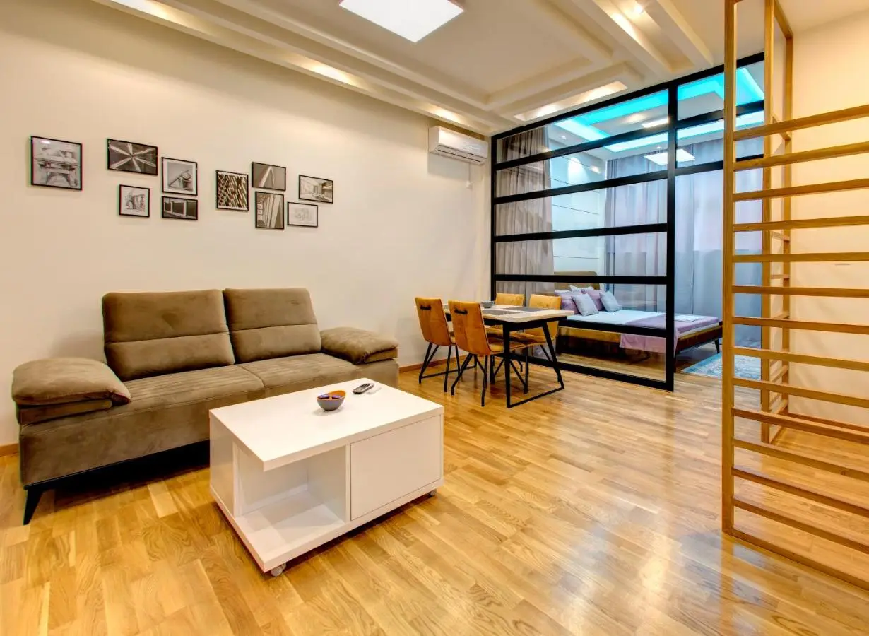 APARTMANI DOLINA SUNCA