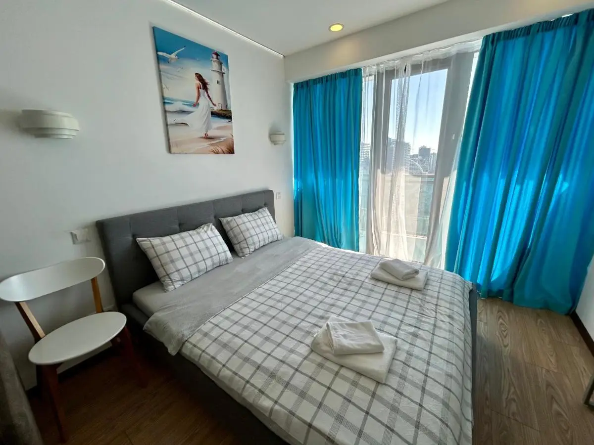 Real Beach Tower