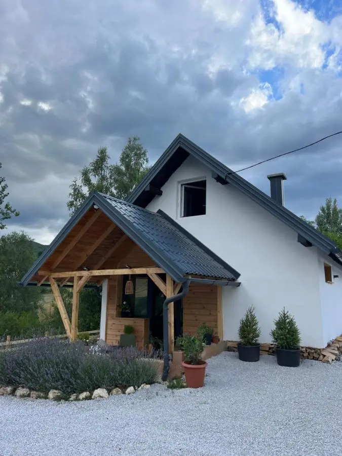 Vikend kuća Millina
