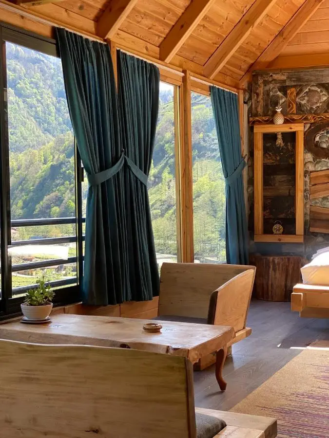 AyDeR CuNeLi BUnGaLoV