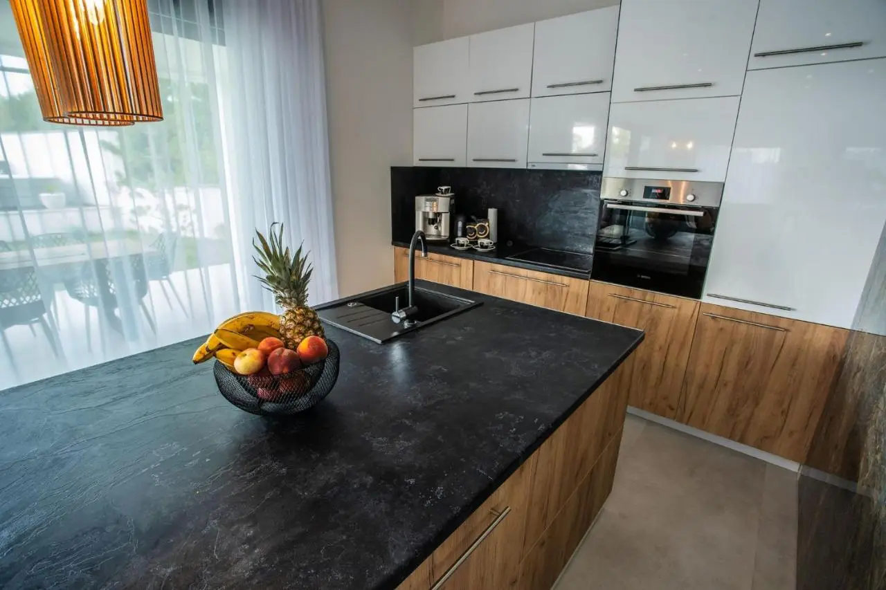 Villa 7
