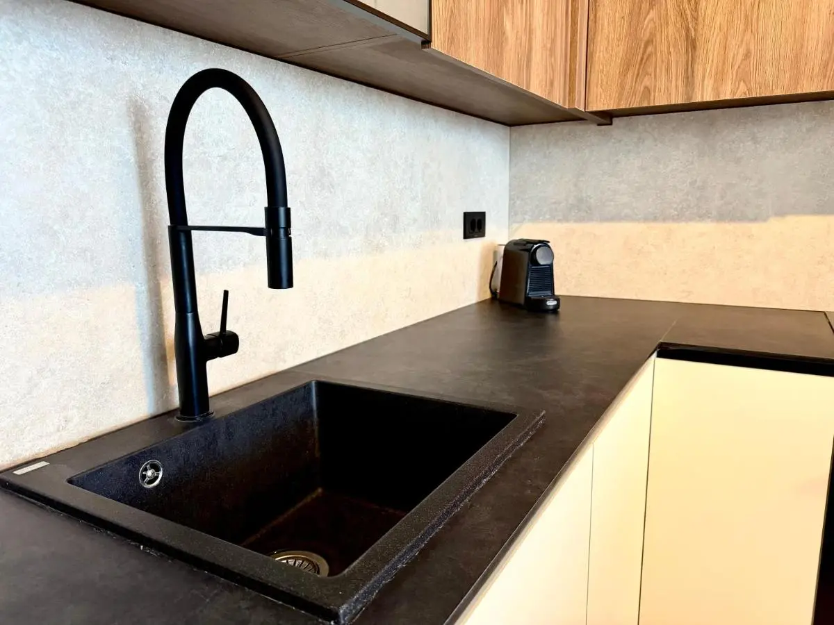 River Lux Residence & Private Garage