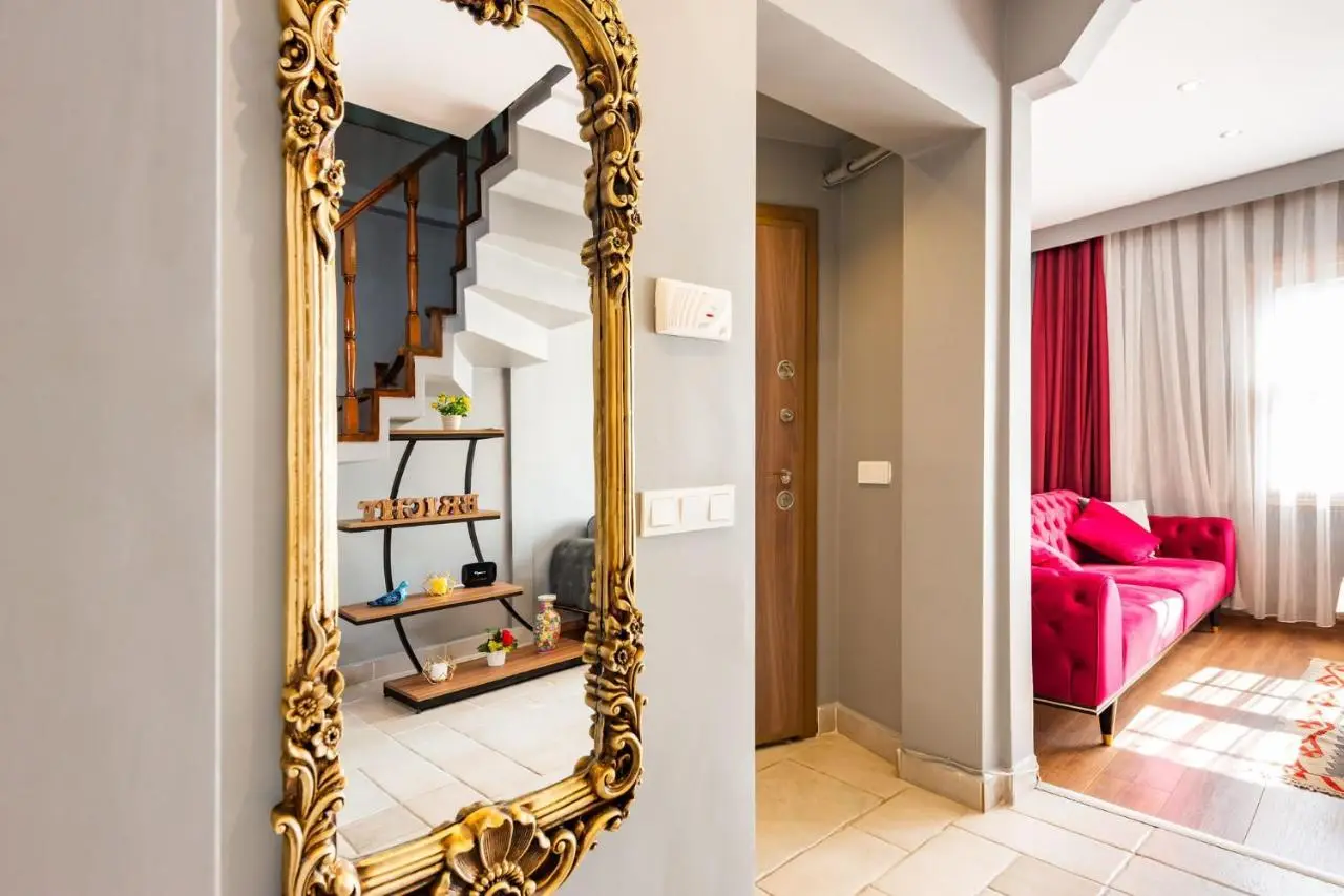Bright Apart Hotel