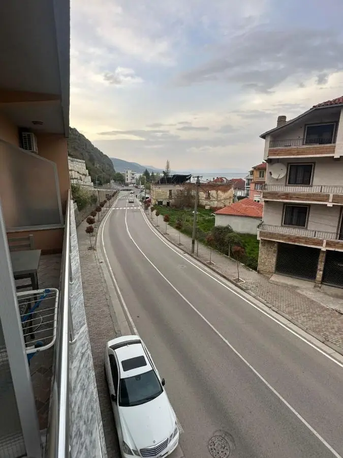 Hotel Yjet