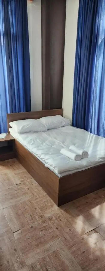Sweet Hotel 1