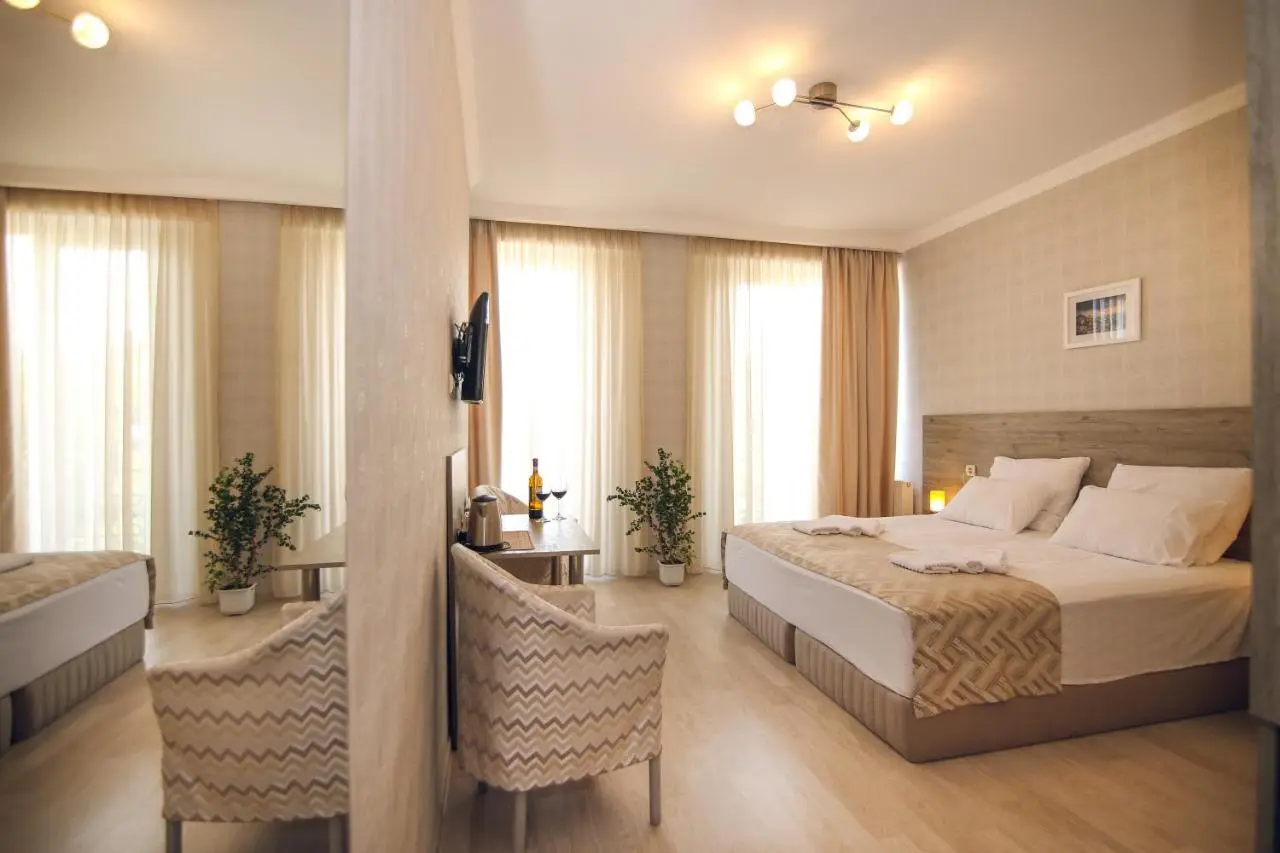 Hotel Kera