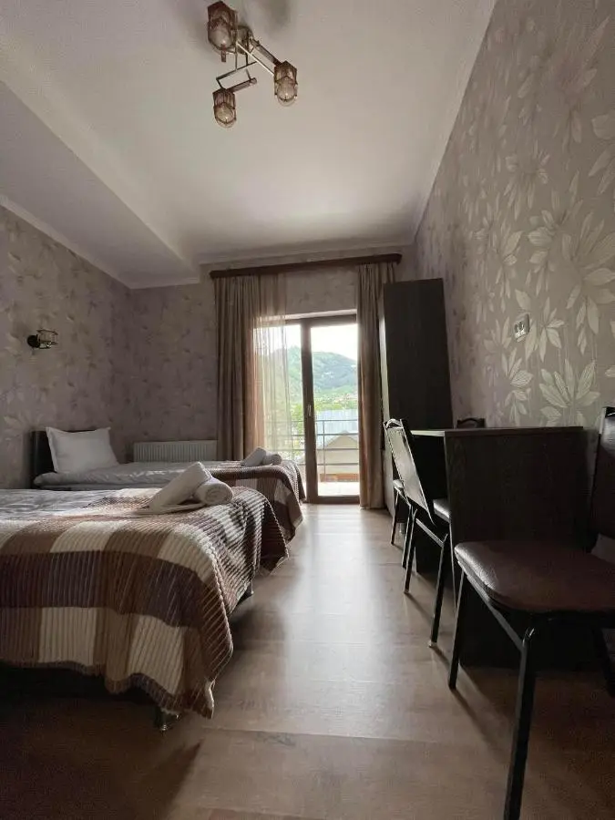 Hotel Shina