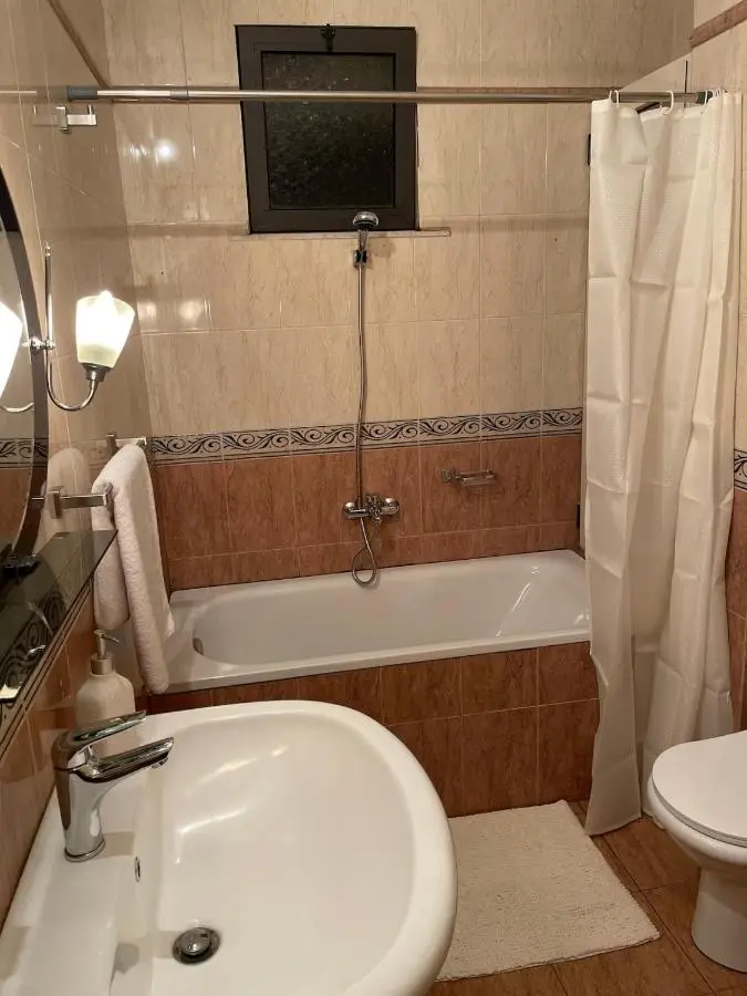 Proper Apartment 1