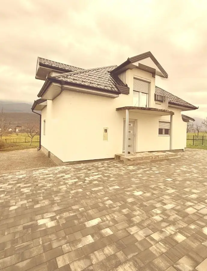 Peace Holiday Home