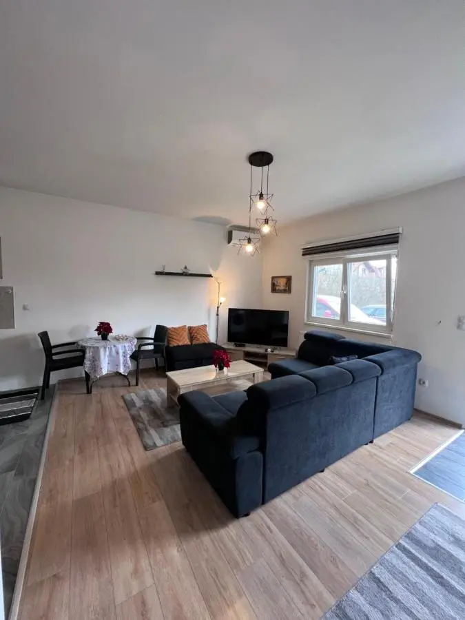 Oasis Royal Apartments