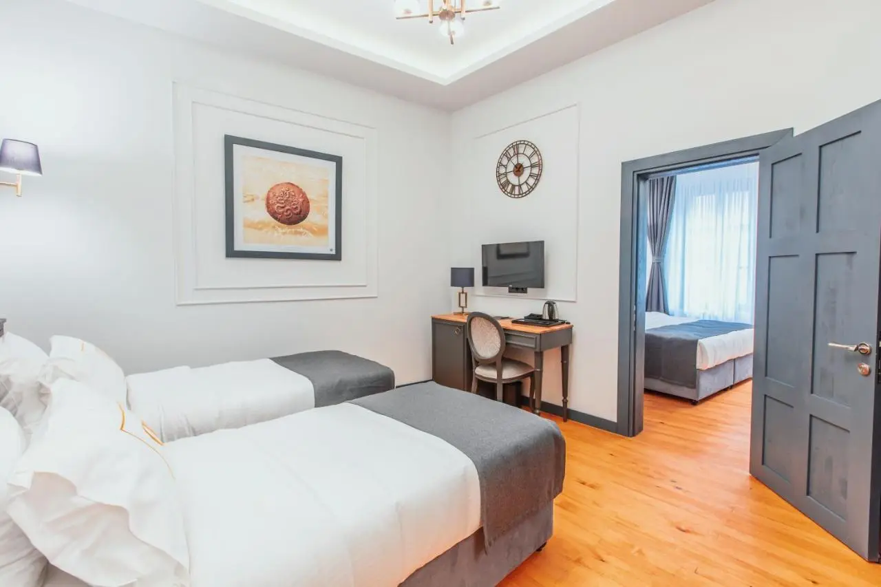 Ferman Port Hotel - Special Category