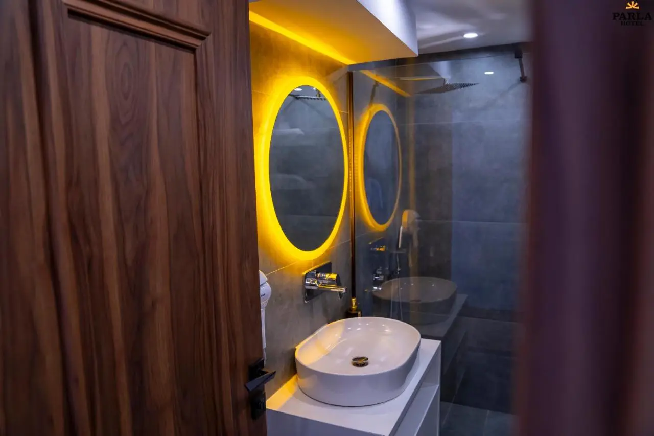 Parla Suite Hotel