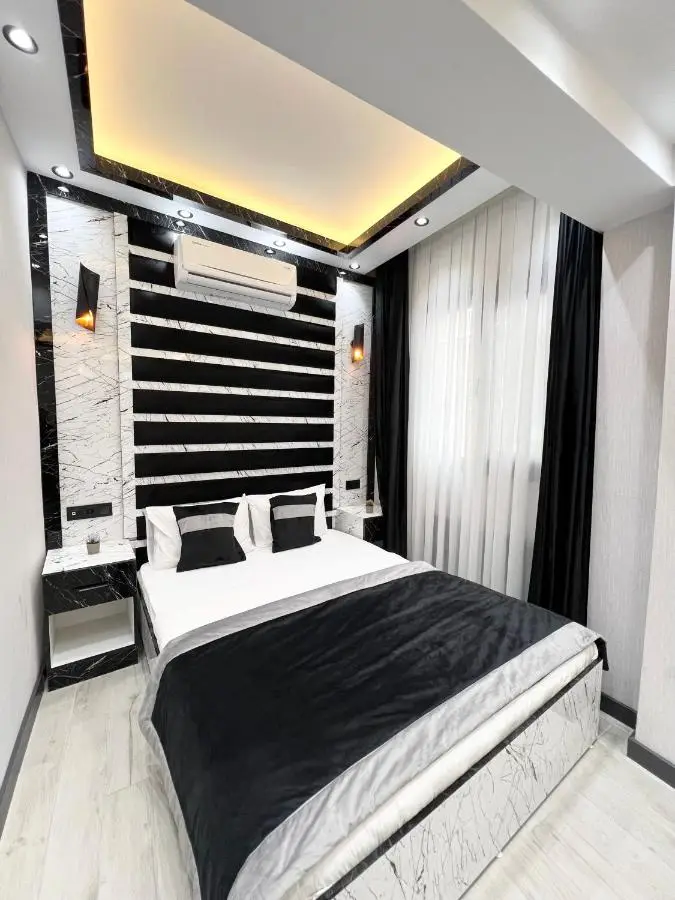 Taksim Larissa hotel suites