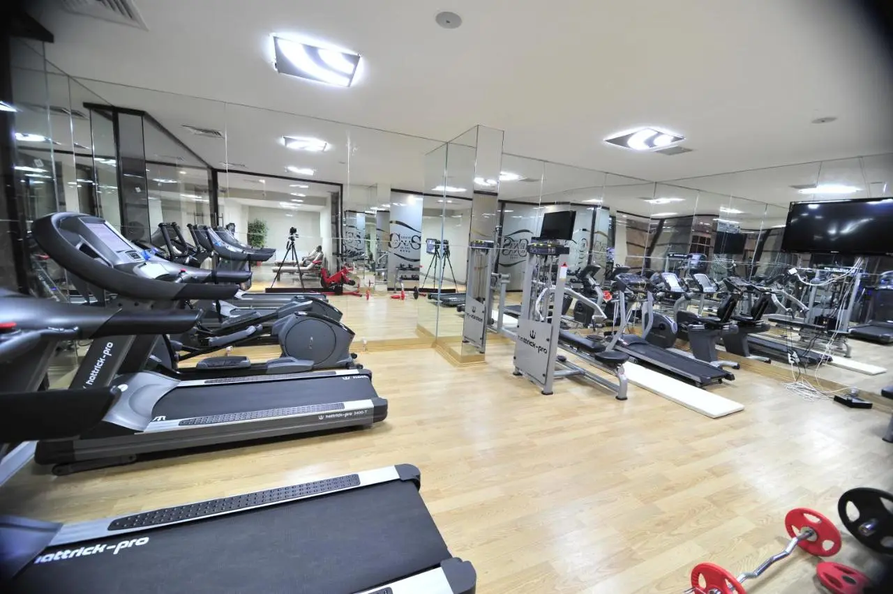 Grand Cenas Hotel
