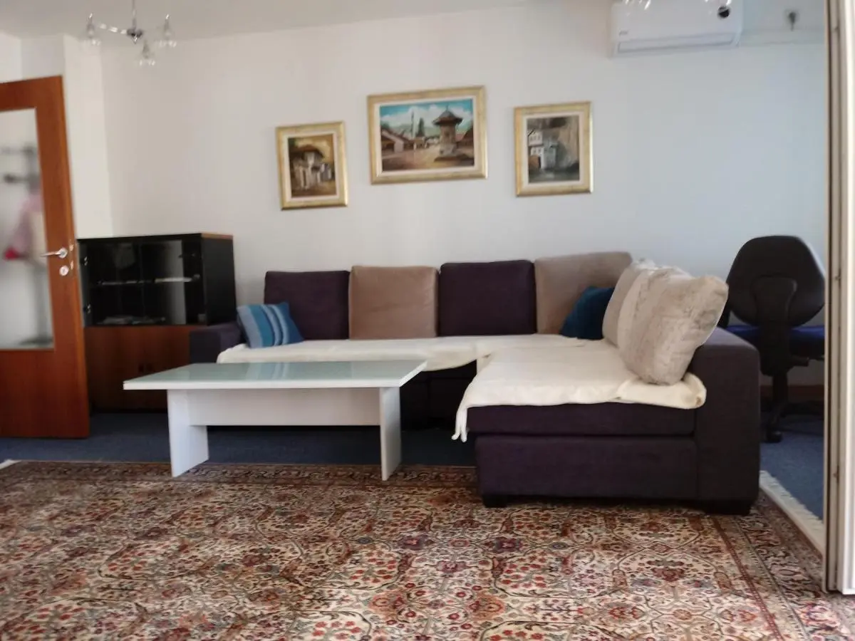 Apartment Amra Stup