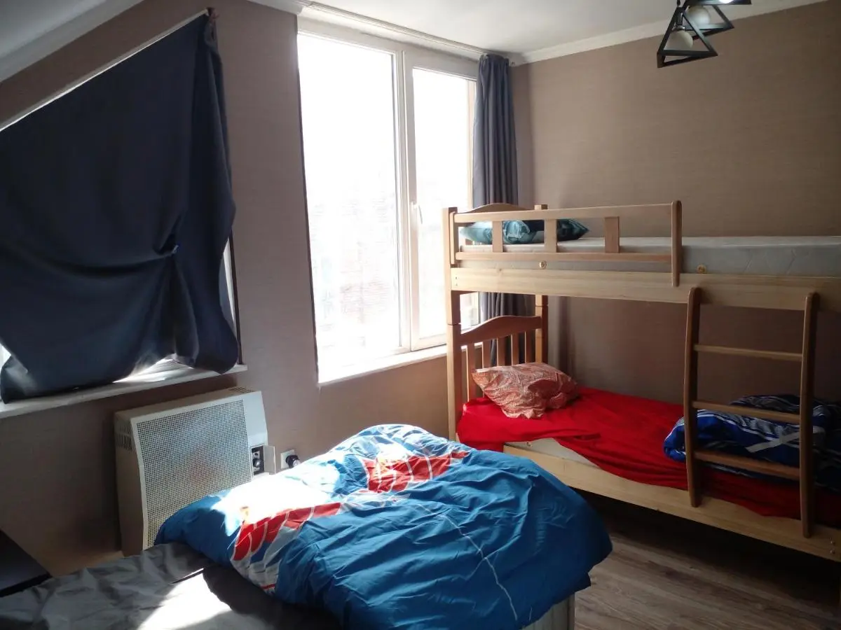 BLUE Hostel - check message after booking