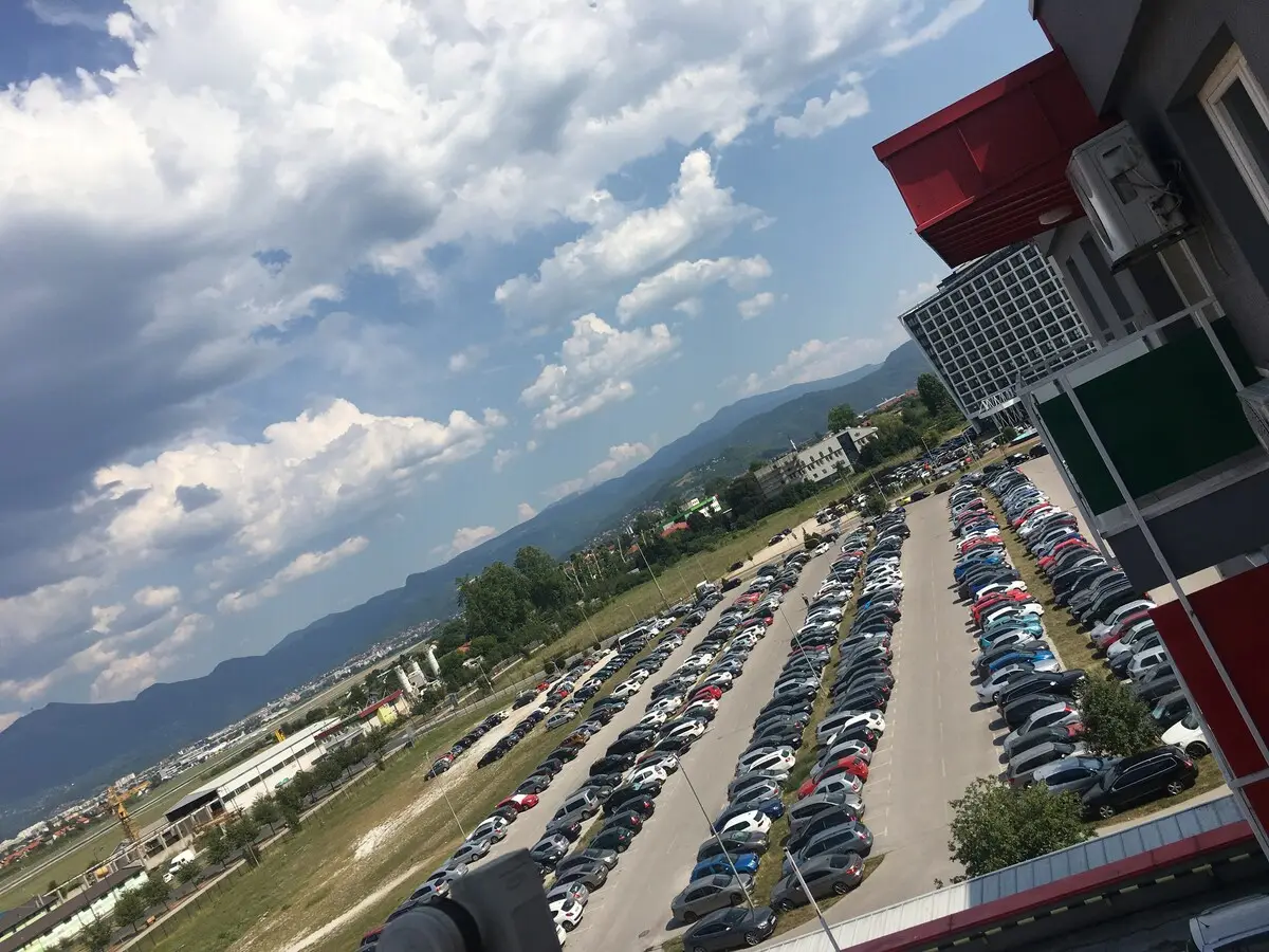 Kanna Apartments-Grand Center - Free Parking