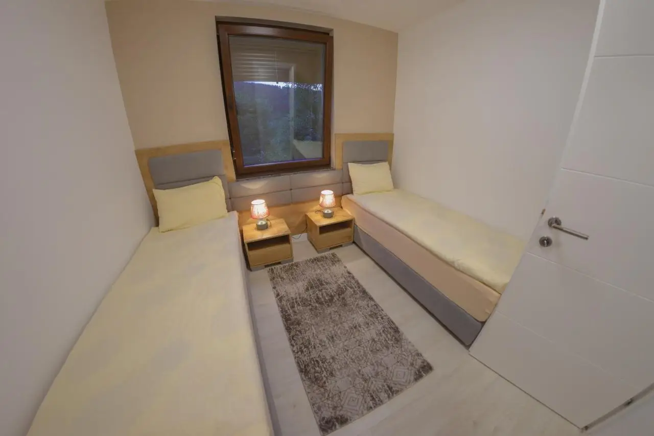 Apartments EDY