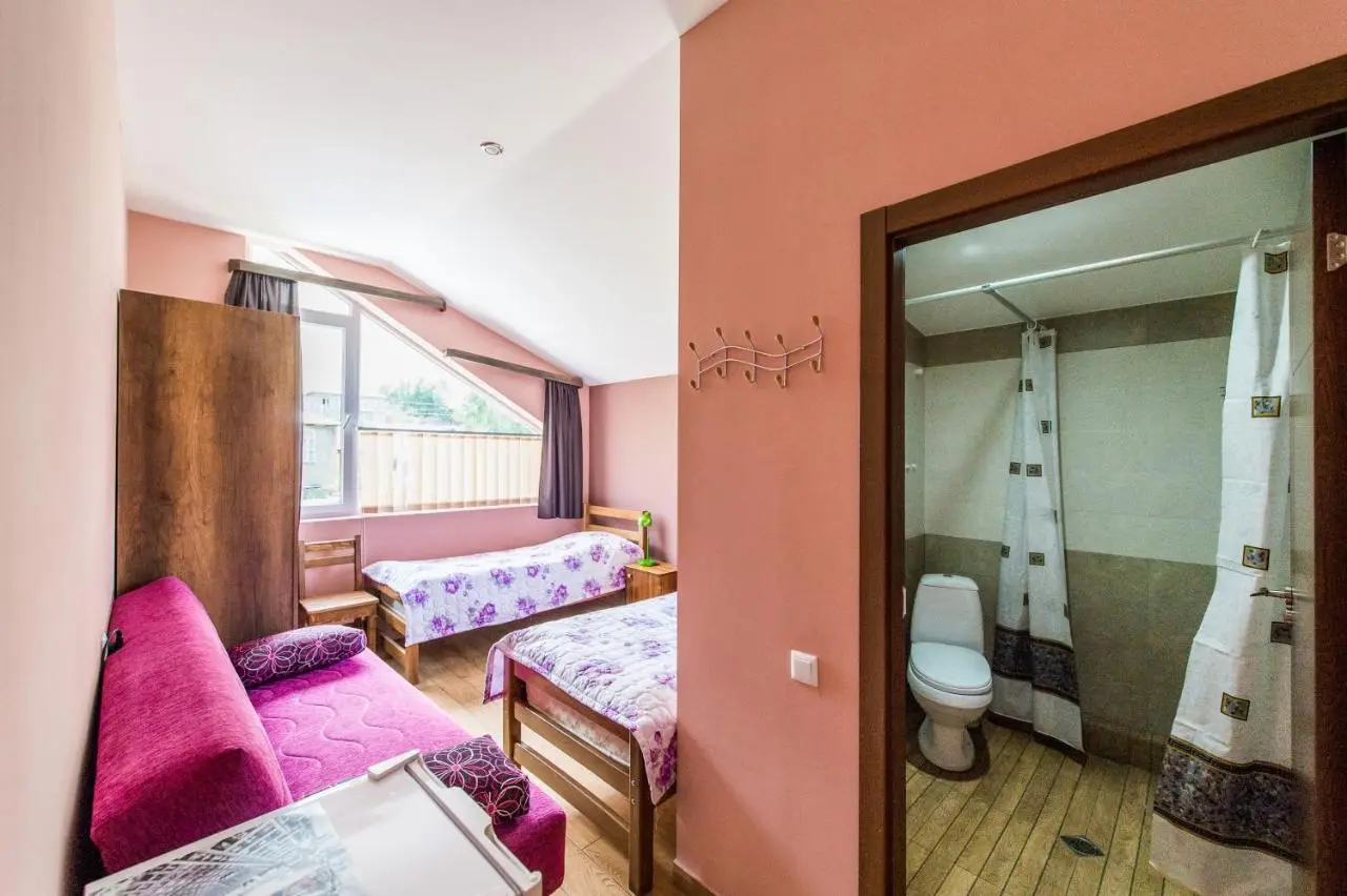 Guest House 15