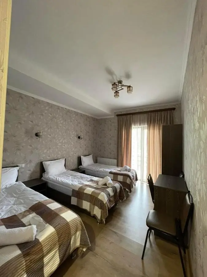 Hotel Shina