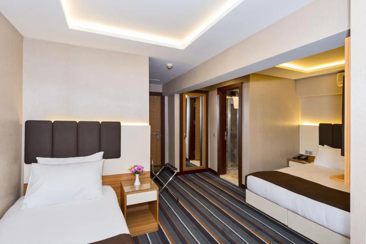 Bergama Hotel Old City