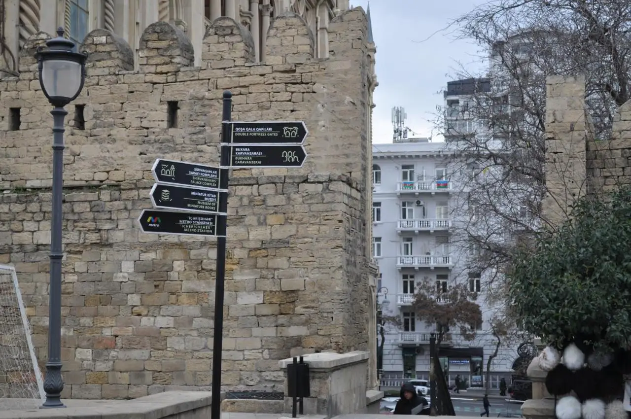 Lion House - Львиный дом - Baku old town