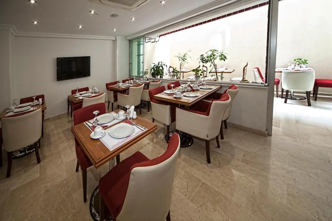 Istanbul Newcity Hotel