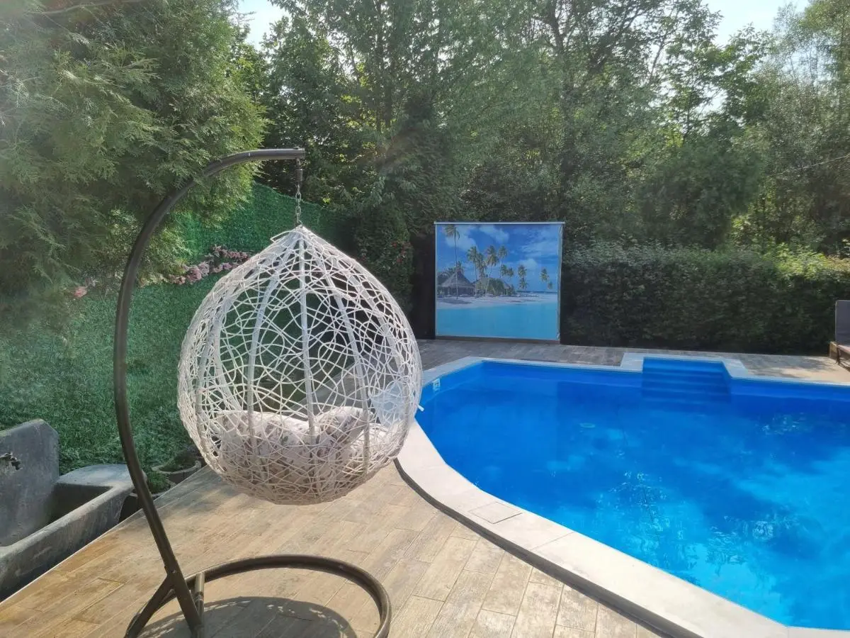 Villa Hipnotic