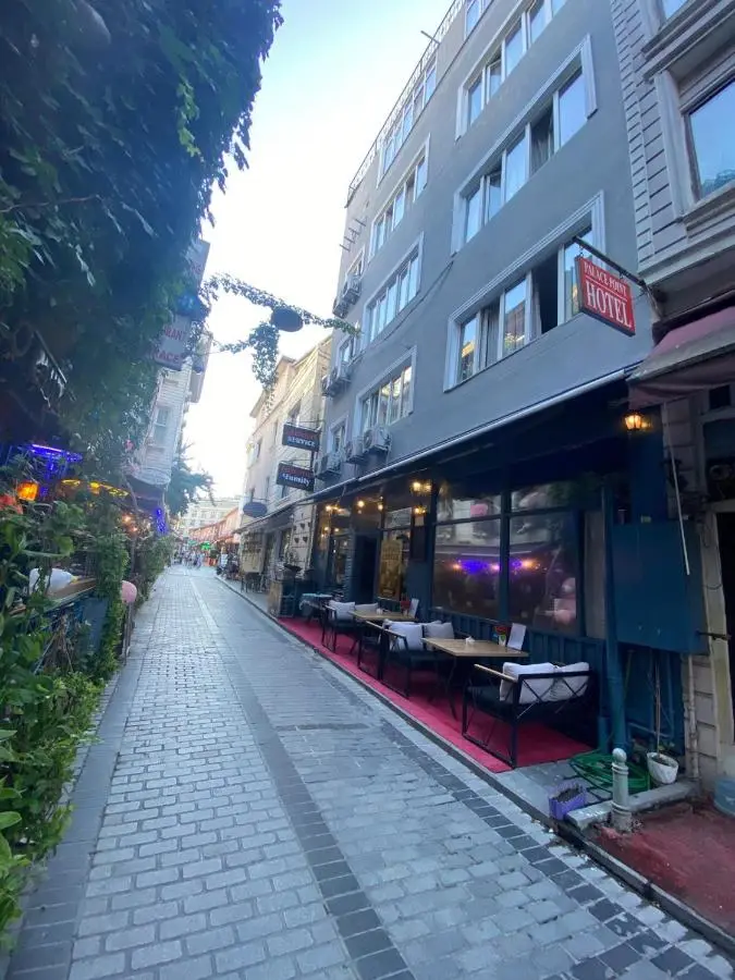 Elite Plus Family Hotel Old City