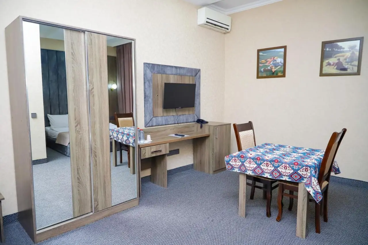 Sunrise Hotel Baku