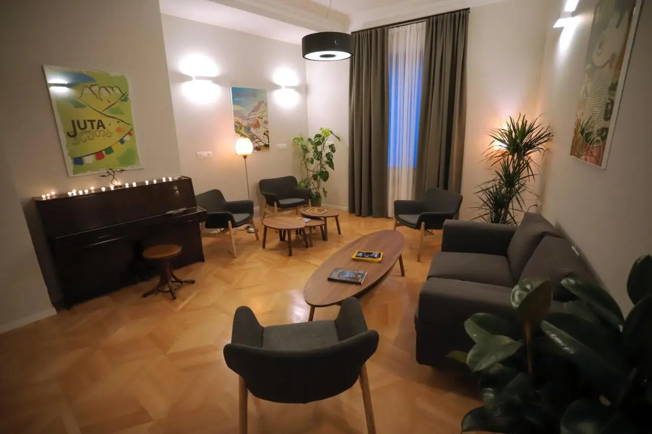 HOTEL SABU