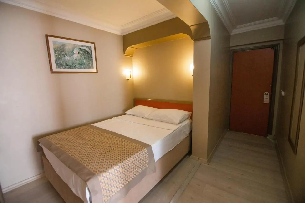 Sahinler Hotel