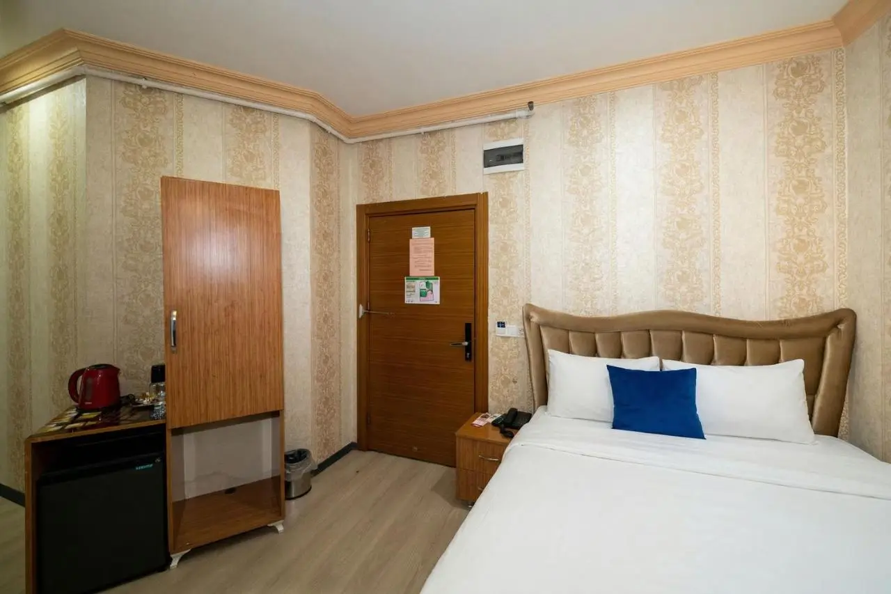 Maxwell Hotel