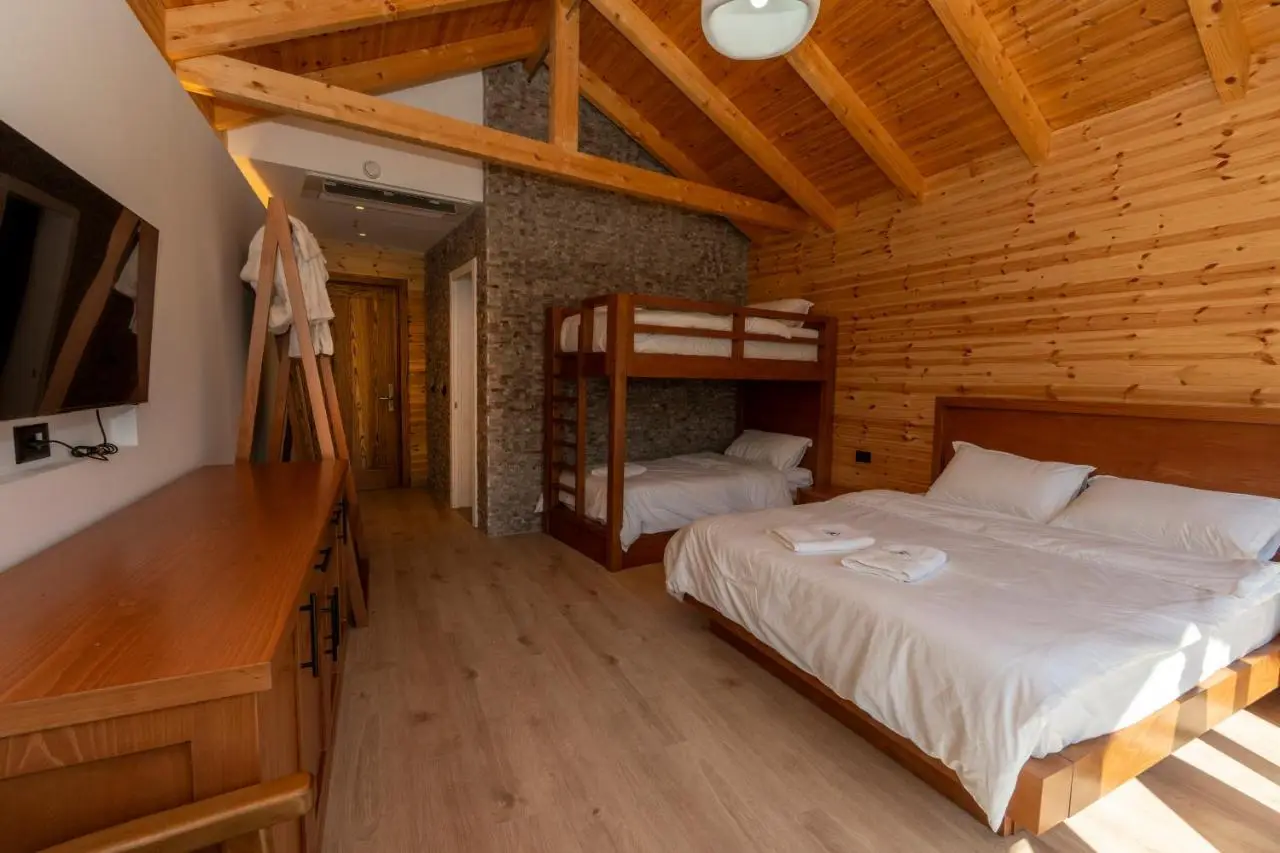 Hotel 5 Stinet