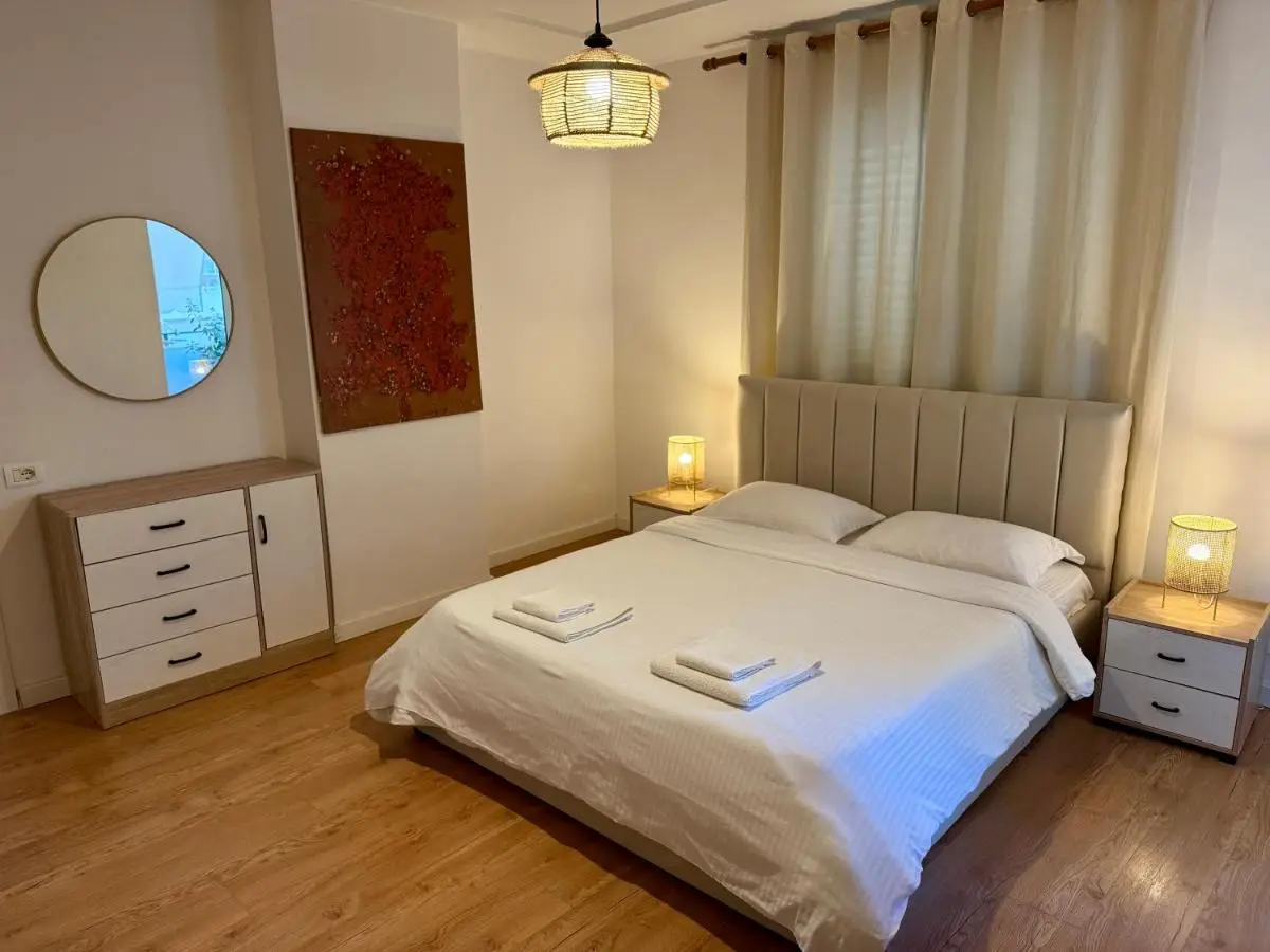 Proper Apartment 1