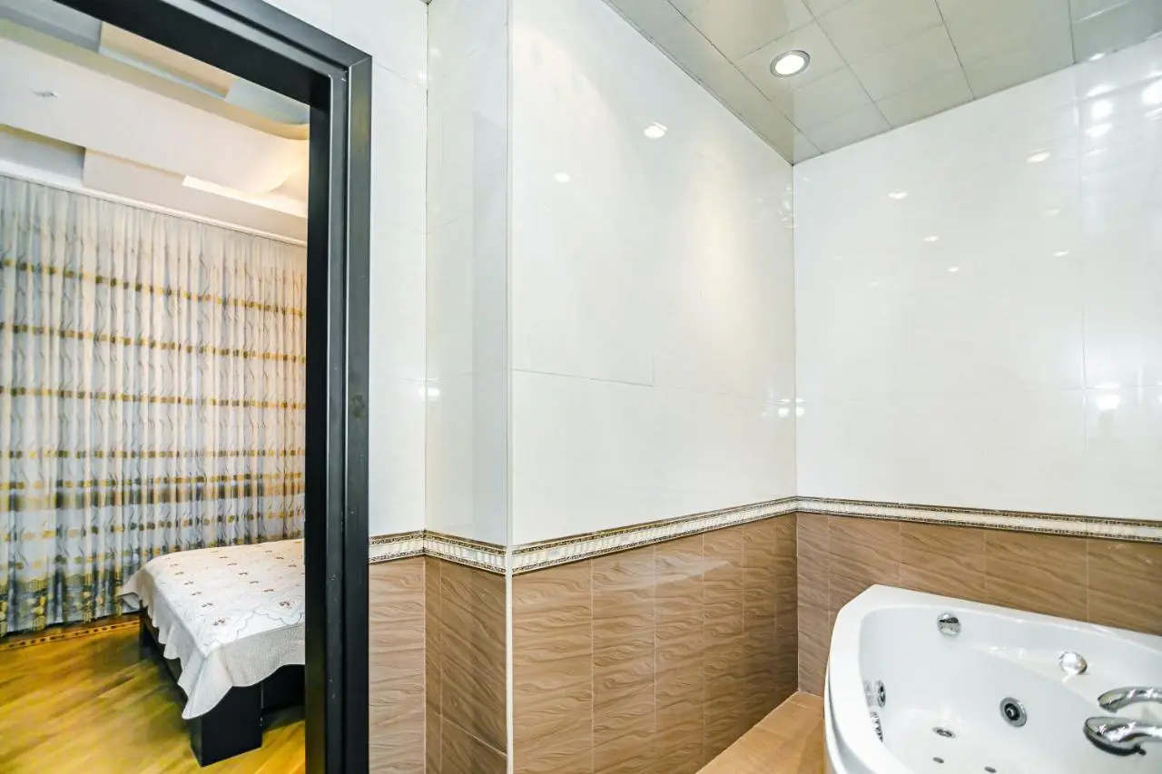 RAYA Luxury Apartment in Nizami street