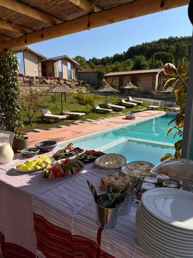 Guest House Si n'shpi tande - Mrizi i Zanave