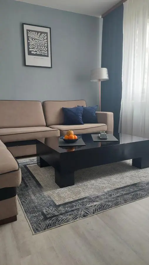 VIEW APARTMENT